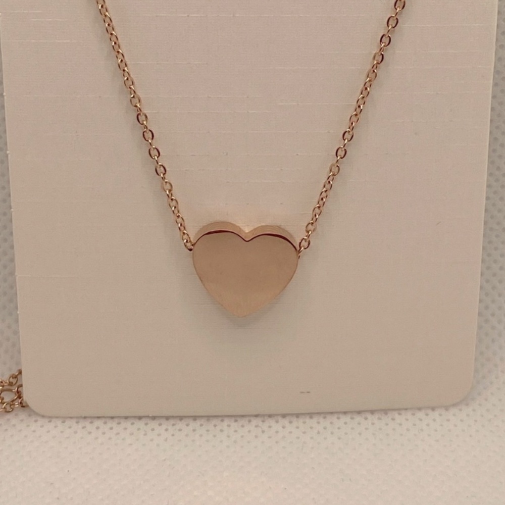 Rose Gold Heart Pendant Necklace